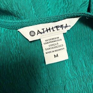 Athleta Green Ribbed Top